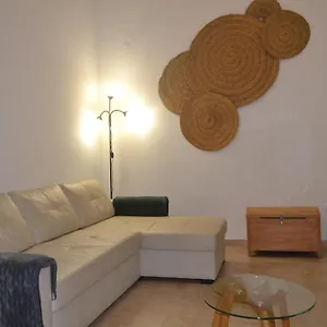 G&h - Charming Apartamento